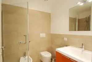 Italianway-b7 * Milán